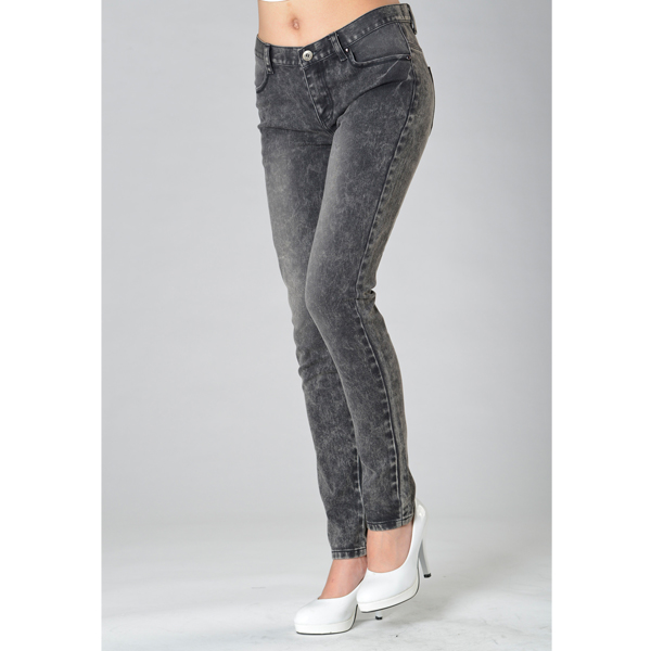 SY010噴沙洗水牛仔長(zhǎng)褲側(cè)面效果 SY010噴沙洗水牛仔長(zhǎng)褲側(cè)面效果